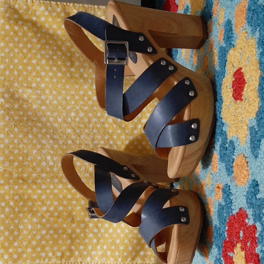 Korks Ease Platform heeled sandal blue